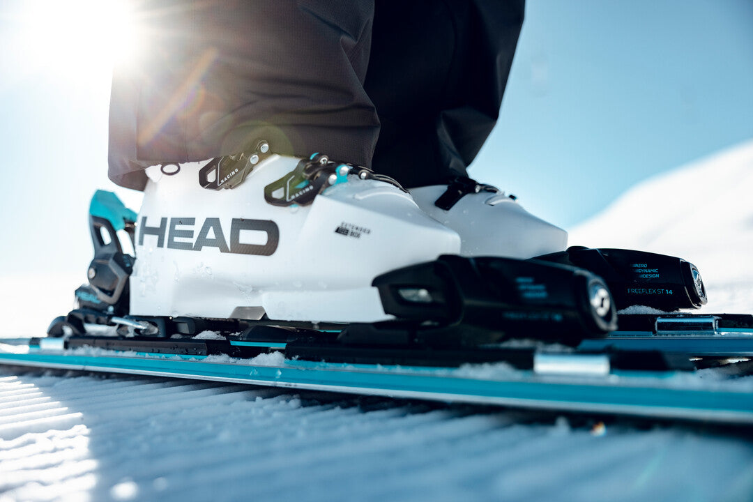 Ski and Snowboard Clothing, Equipment and Servicing Ski & Sport Ski